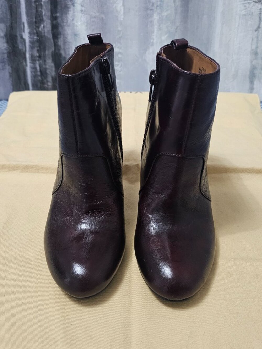 NEW Nine West Brown Leather Ankle High Heel Booties - Size 6 - Picture 5 of 8